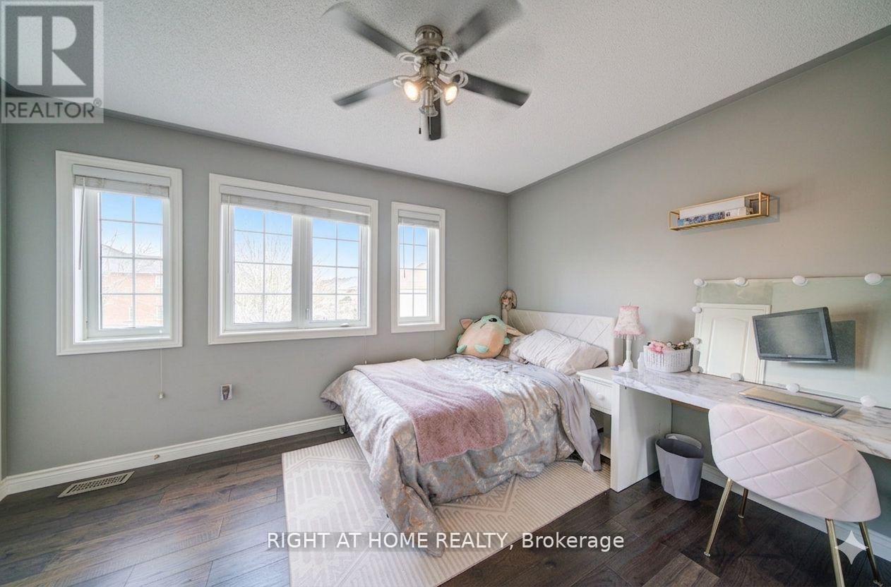 740 Colter Street, Newmarket, Ontario  L3X 2V5 - Photo 25 - N12979846