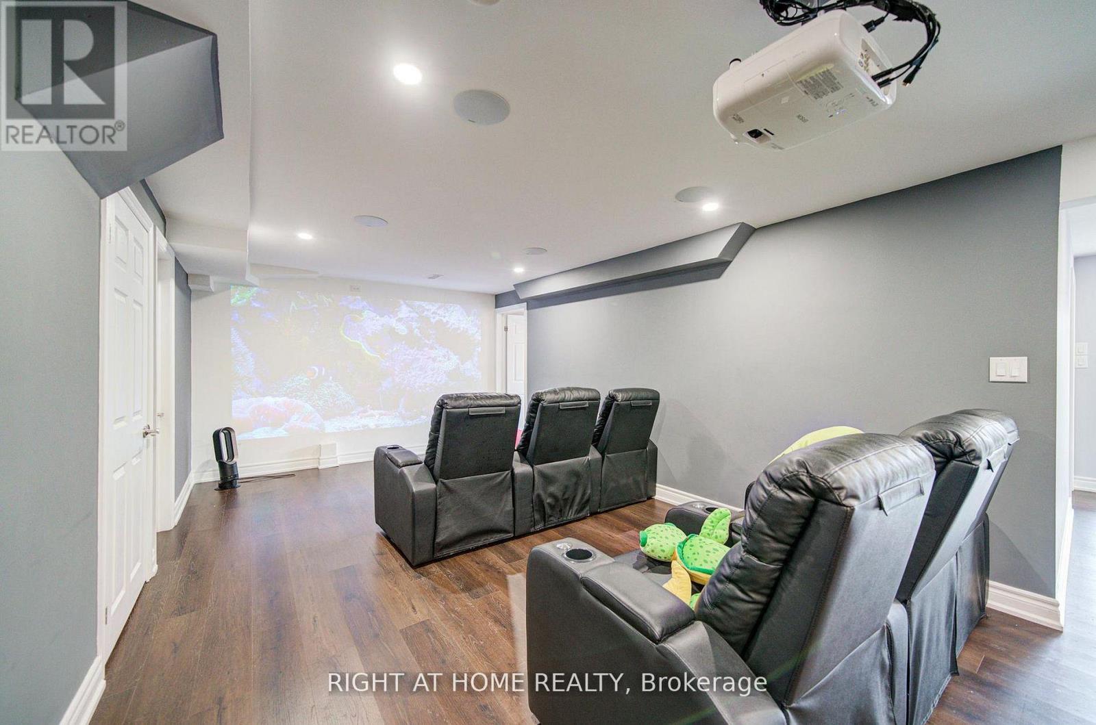 740 Colter Street, Newmarket, Ontario  L3X 2V5 - Photo 39 - N12979846