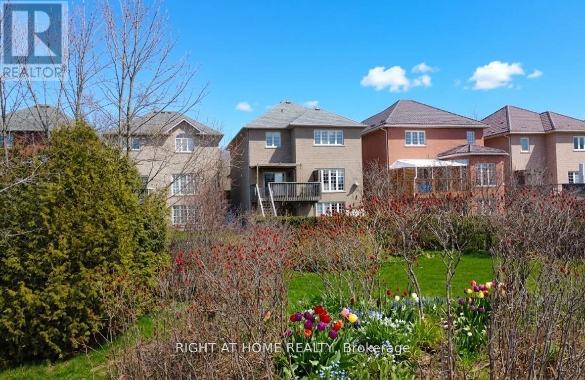 740 Colter Street, Newmarket, Ontario  L3X 2V5 - Photo 4 - N12979846