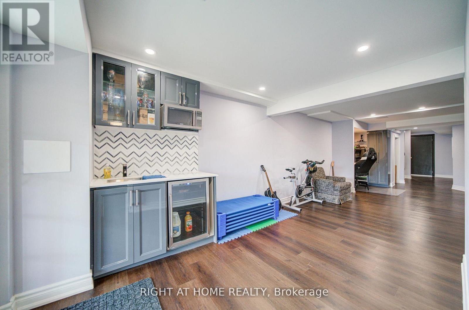 740 Colter Street, Newmarket, Ontario  L3X 2V5 - Photo 42 - N12979846