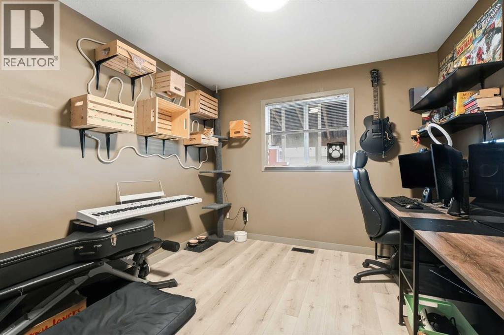 28 Parkside Crescent, Blackfalds, Alberta  T4M 0E9 - Photo 13 - A2299889