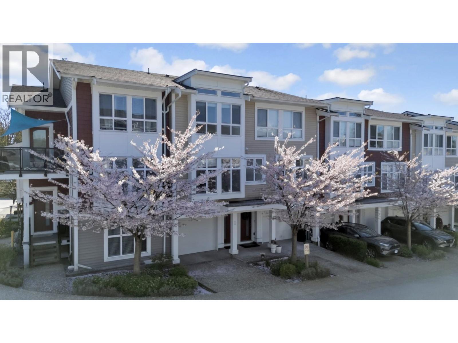 12 24108 104 AVENUE, Maple Ridge, British Columbia