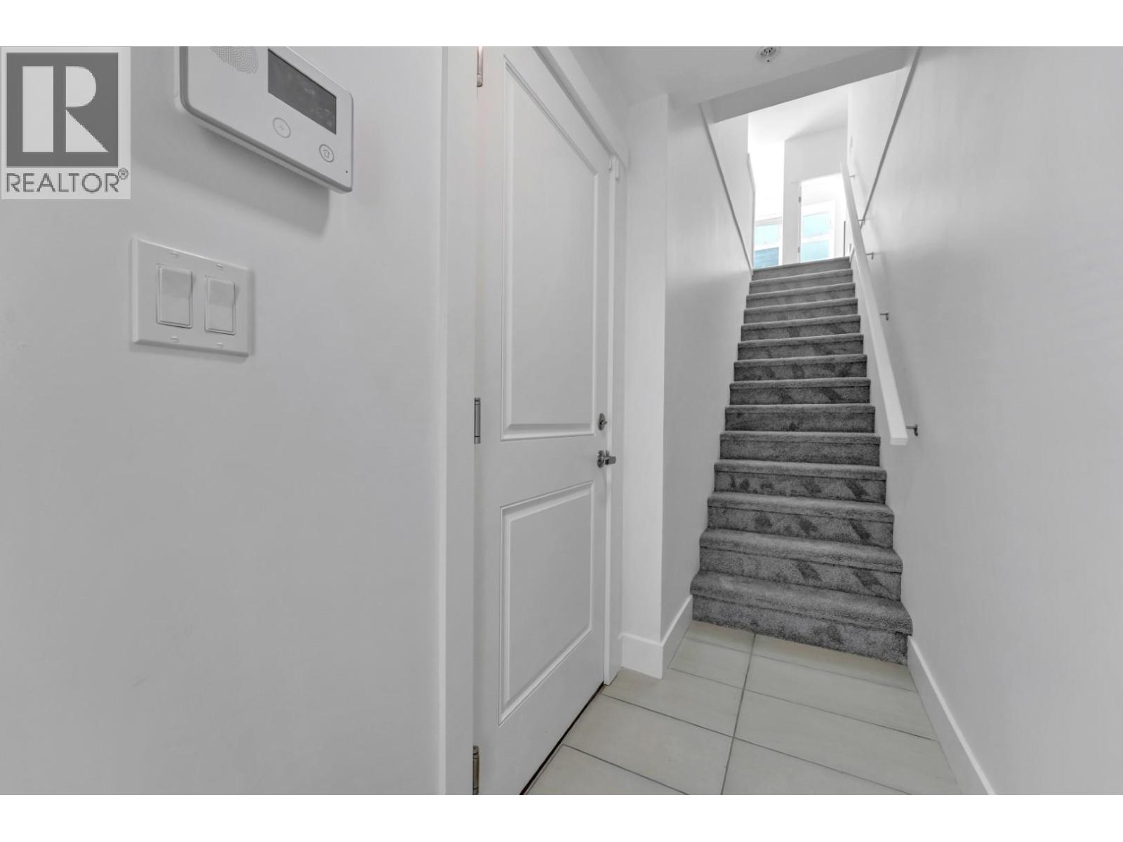 12 24108 104 Avenue, Maple Ridge, British Columbia  V2W 0J5 - Photo 6 - R3109430