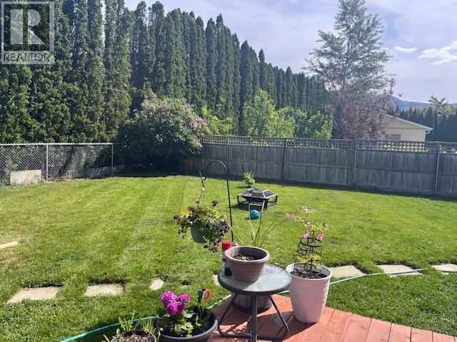 604 10th Avenue, Keremeos, British Columbia  V0X 1N3 - Photo 37 - 10379060