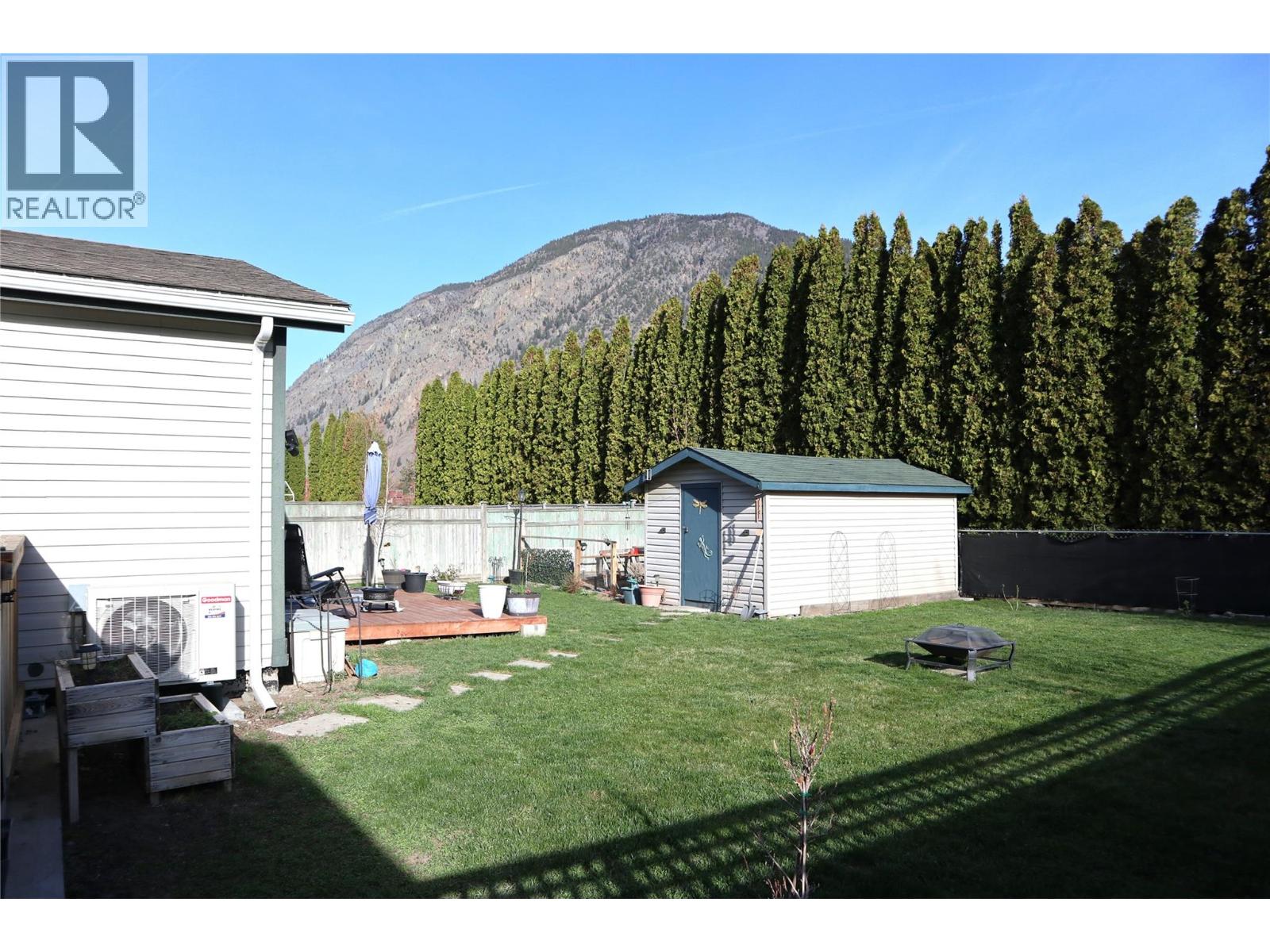 604 10th Avenue, Keremeos, British Columbia  V0X 1N3 - Photo 31 - 10379060
