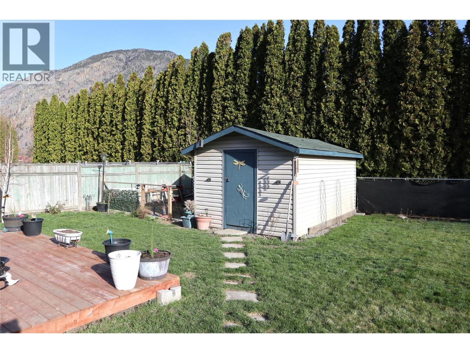 604 10th Avenue, Keremeos, British Columbia  V0X 1N3 - Photo 32 - 10379060