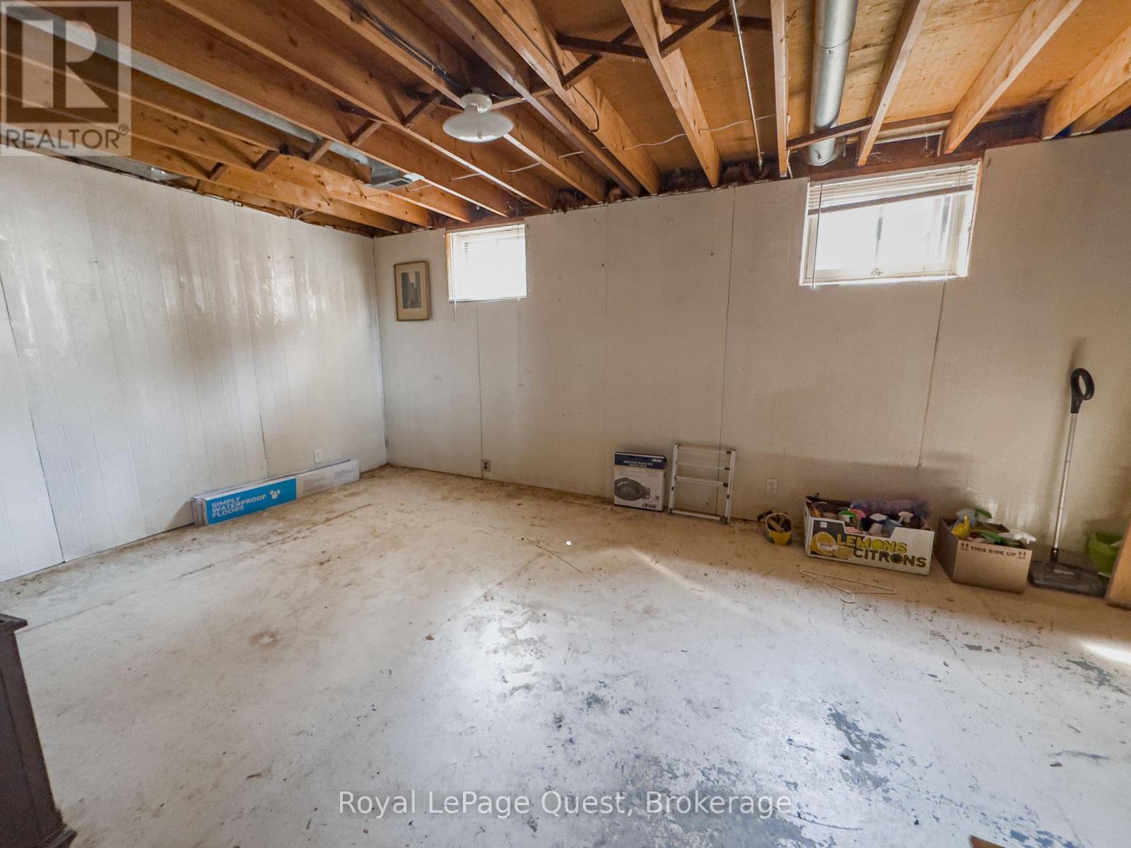 17 Rose Avenue, Orillia, Ontario  L3V 2N6 - Photo 23 - S12979838