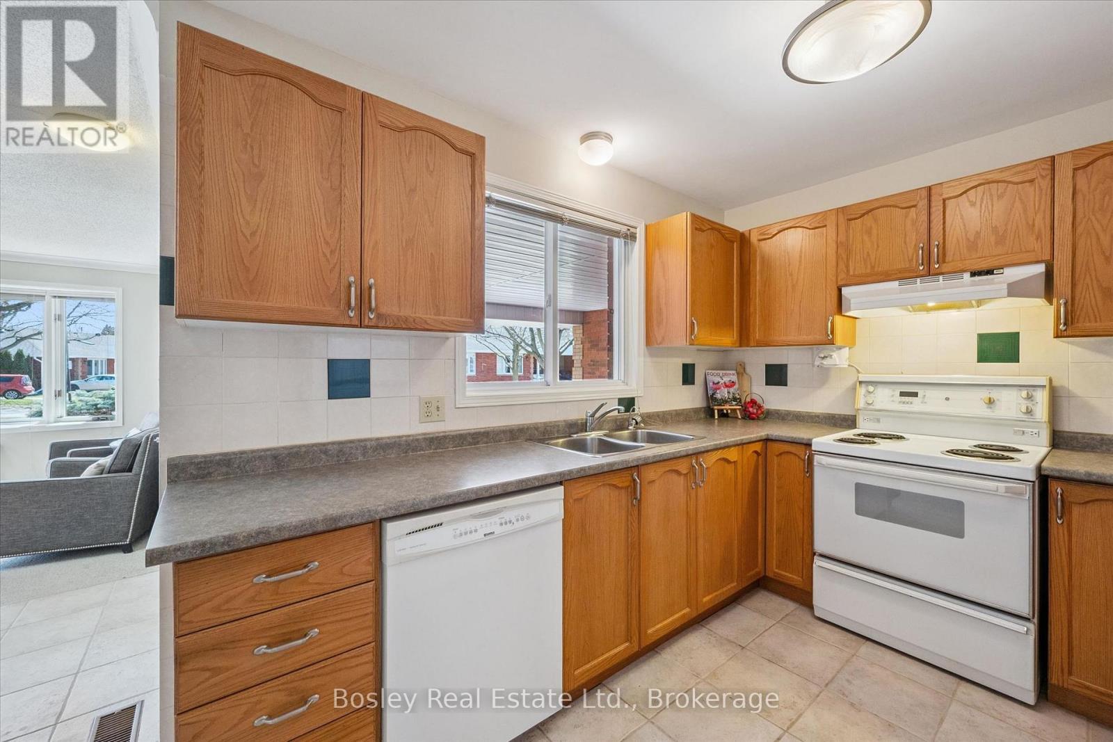 #29 - 1030 Colborne Street E, Brantford, Ontario  N3S 3T6 - Photo 14 - X12979612