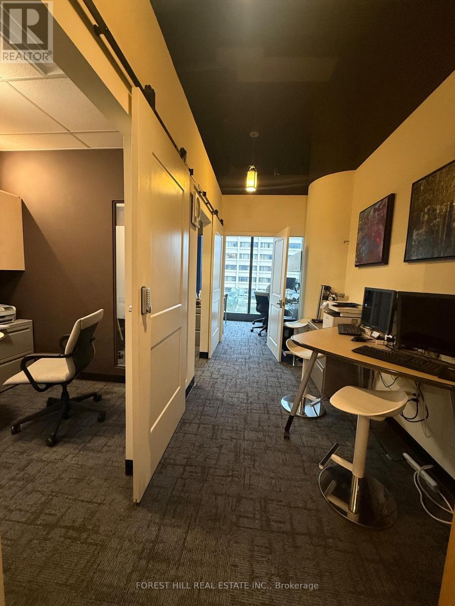 313 - 15 Wellesley Street W, Toronto, Ontario  M4Y 0G7 - Photo 6 - C12751876