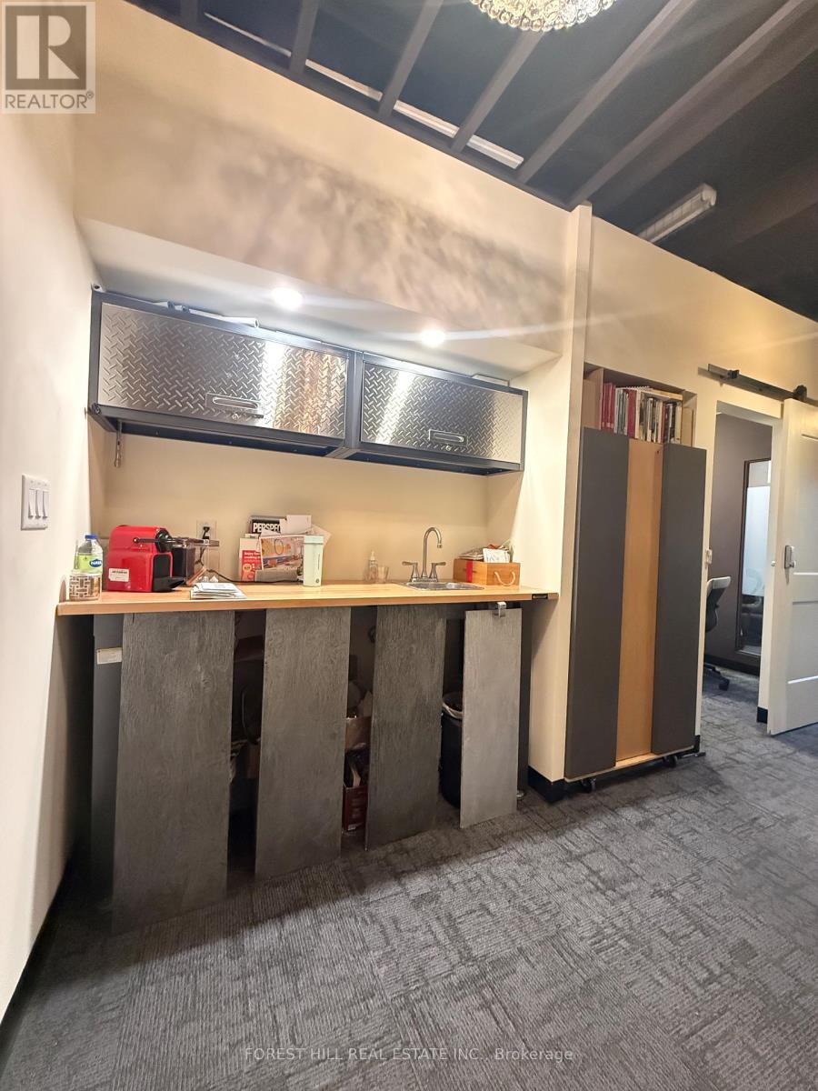 313 - 15 Wellesley Street W, Toronto, Ontario  M4Y 0G7 - Photo 8 - C12751876