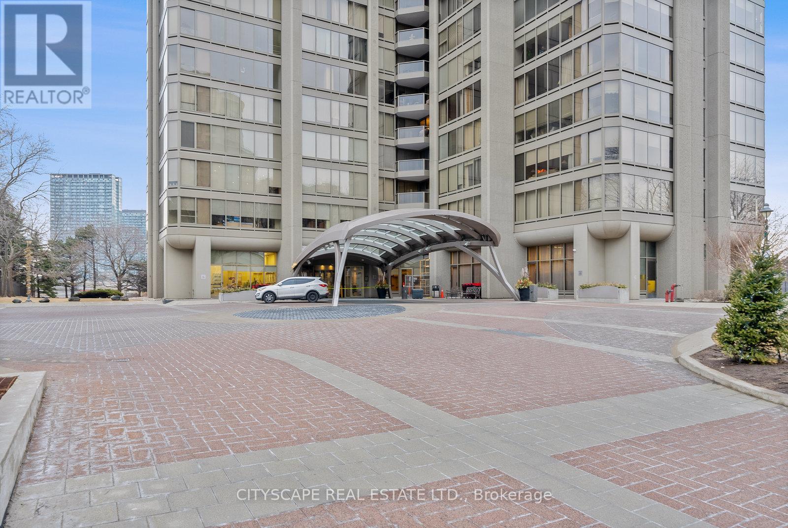 202 - 2045 Lake Shore Boulevard W, Toronto, Ontario  M8V 2Z6 - Photo 32 - W12979818