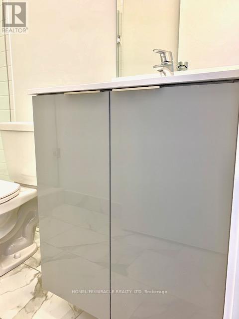 Lph01a - 30 Shore Breeze Drive, Toronto, Ontario  M8V 0J1 - Photo 18 - W12979844