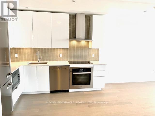 Lph01a - 30 Shore Breeze Drive, Toronto, Ontario  M8V 0J1 - Photo 6 - W12979844