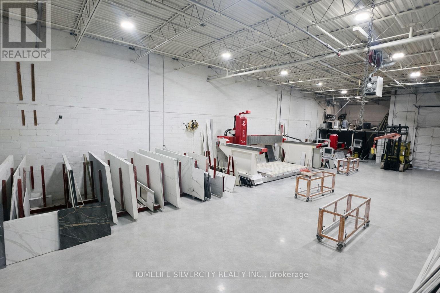 13 - 2084 Steeles Avenue E, Brampton (Southgate), Ontario  L6T 5A6 - Photo 9 - W12979858