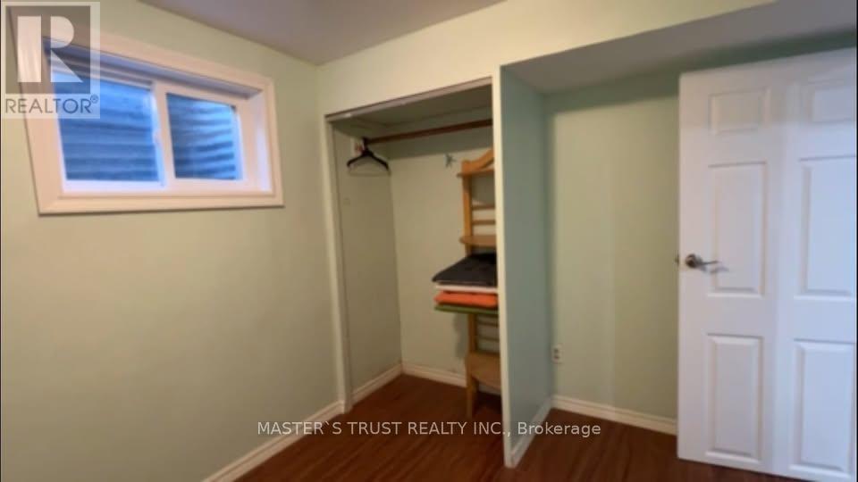 2385 Culver Way, Mississauga, Ontario  L5B 2P8 - Photo 7 - W12979860