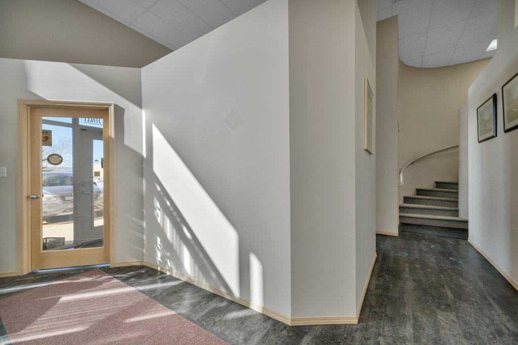 4409-4413  94 Street S, Edmonton, Alberta  T6E 6T7 - Photo 9 - 44673761