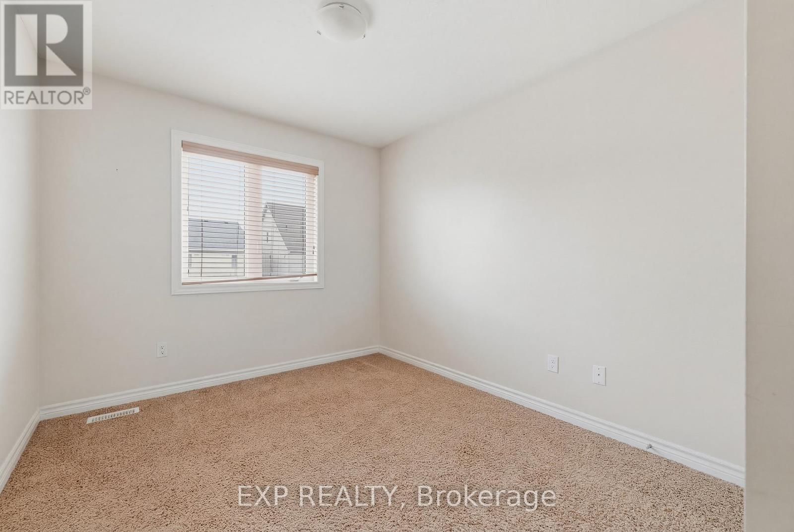 130 Simmonds Drive, Guelph, Ontario  N1E 7L8 - Photo 24 - X12979816