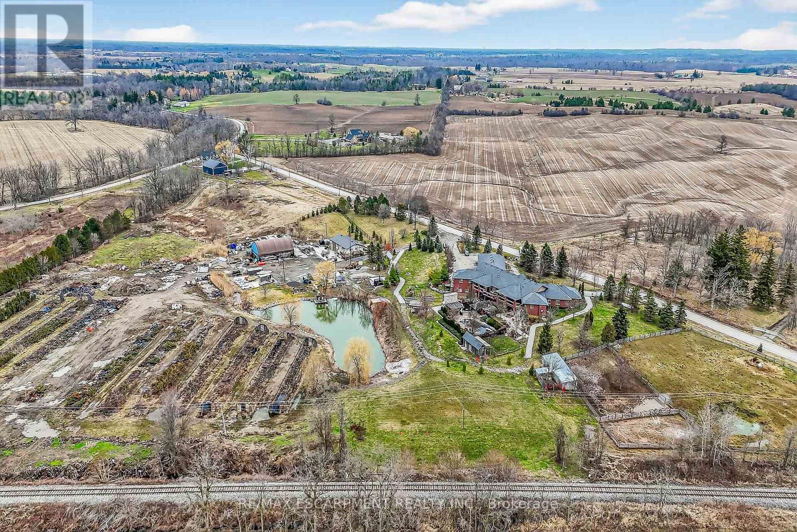 393 Old Onondaga Road E, Brant (Brantford Twp), Ontario  N3T 5L4 - Photo 49 - X12979824