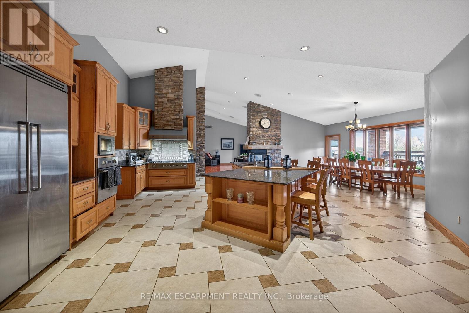 393 Old Onondaga Road E, Brant (Brantford Twp), Ontario  N3T 5L4 - Photo 9 - X12979824