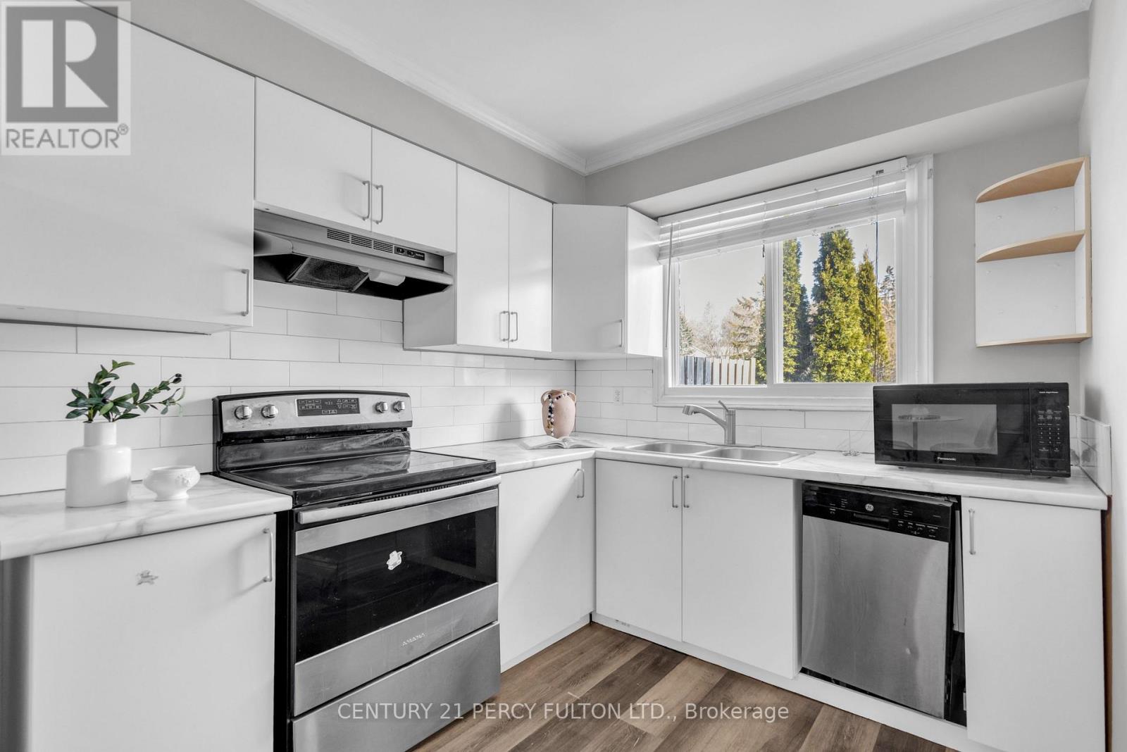 23 - 445 Pioneer Drive, Kitchener, Ontario  N2P 1L8 - Photo 8 - X12979856