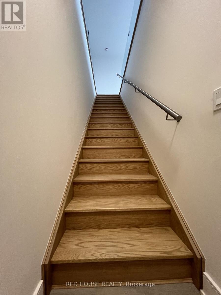 138 Everett Common, St. Catharines, Ontario  L2P 0G8 - Photo 3 - X12979862