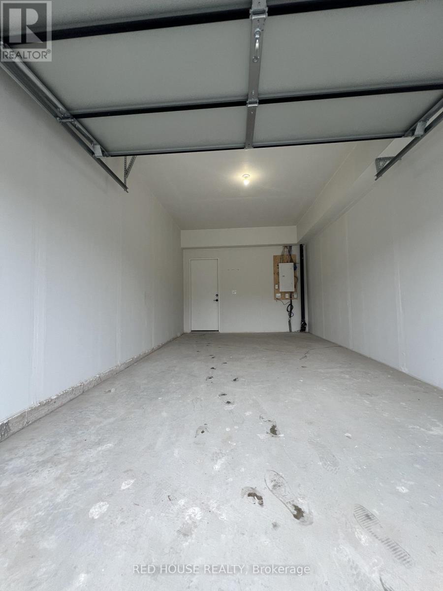 138 Everett Common, St. Catharines, Ontario  L2P 0G8 - Photo 30 - X12979862