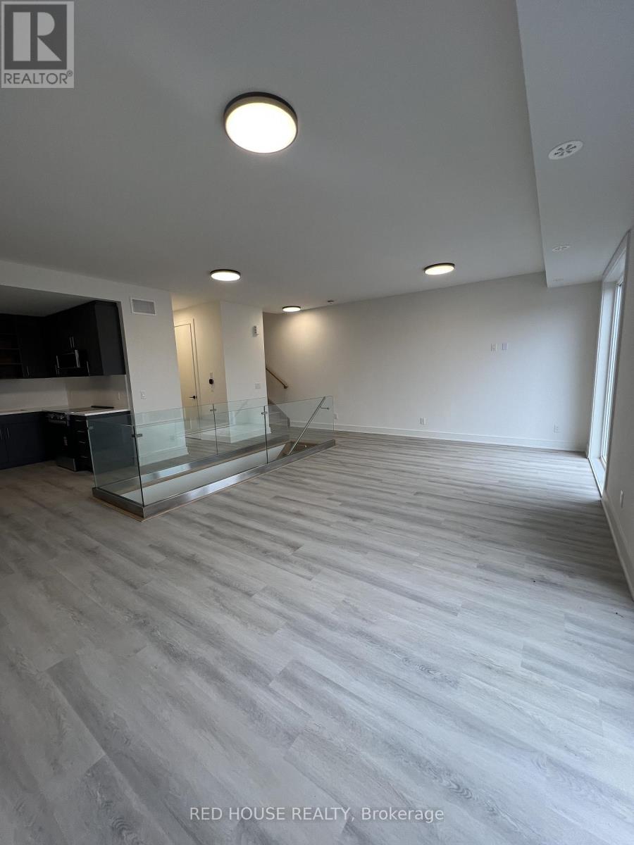 138 Everett Common, St. Catharines, Ontario  L2P 0G8 - Photo 7 - X12979862