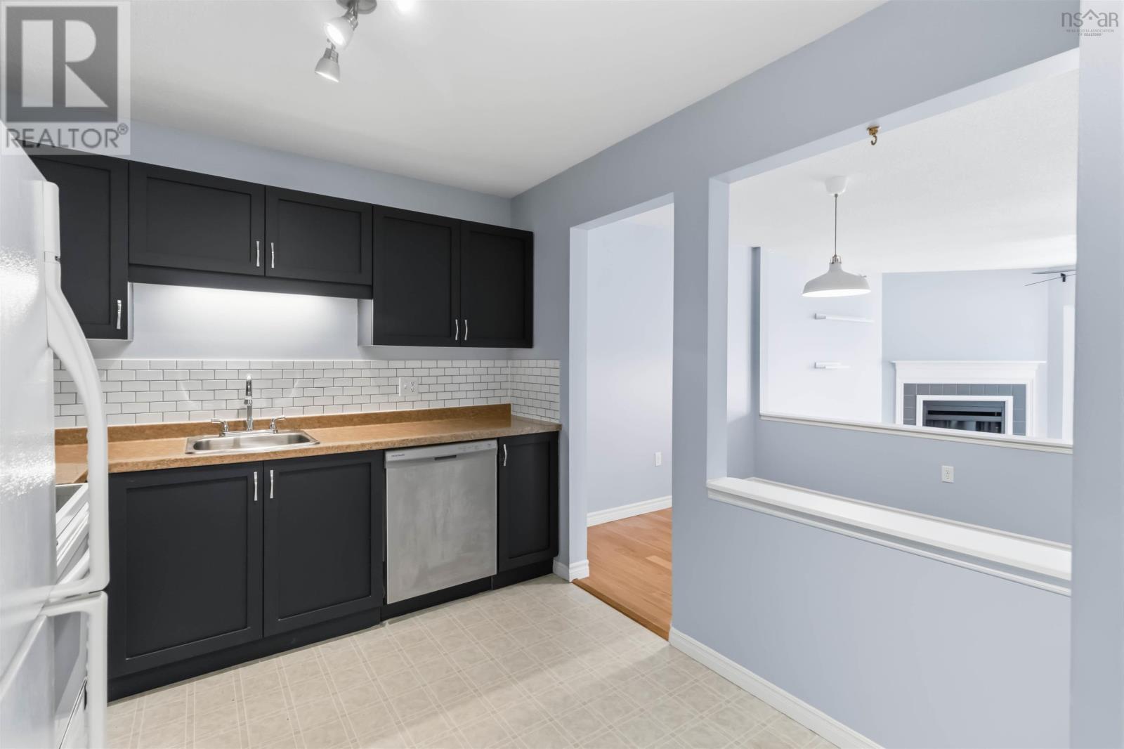 401 12 Spinnaker Drive, Armdale, Nova Scotia  B3N 3A8 - Photo 2 - 202604124