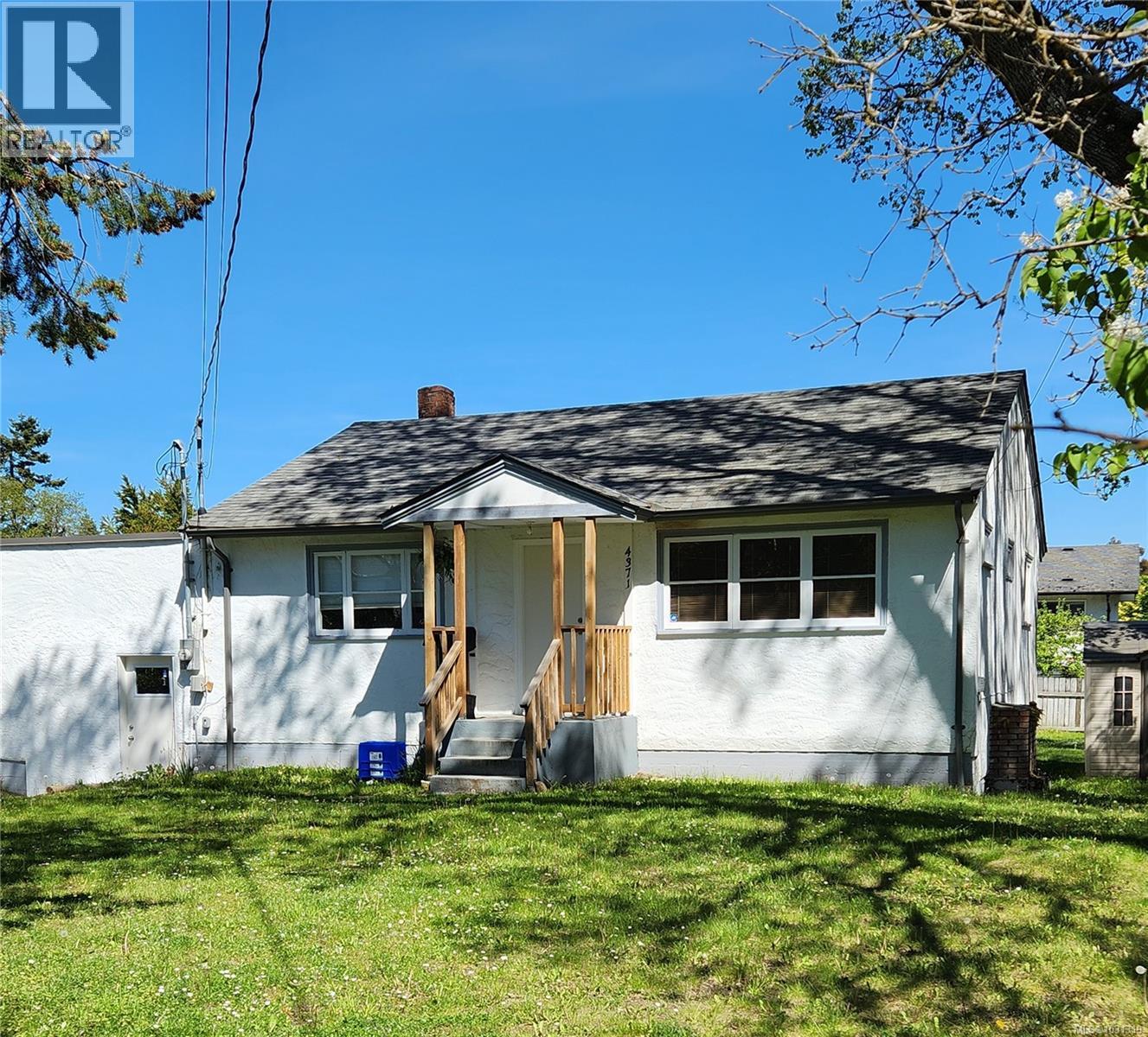 4371 Shelbourne St, Saanich, British Columbia