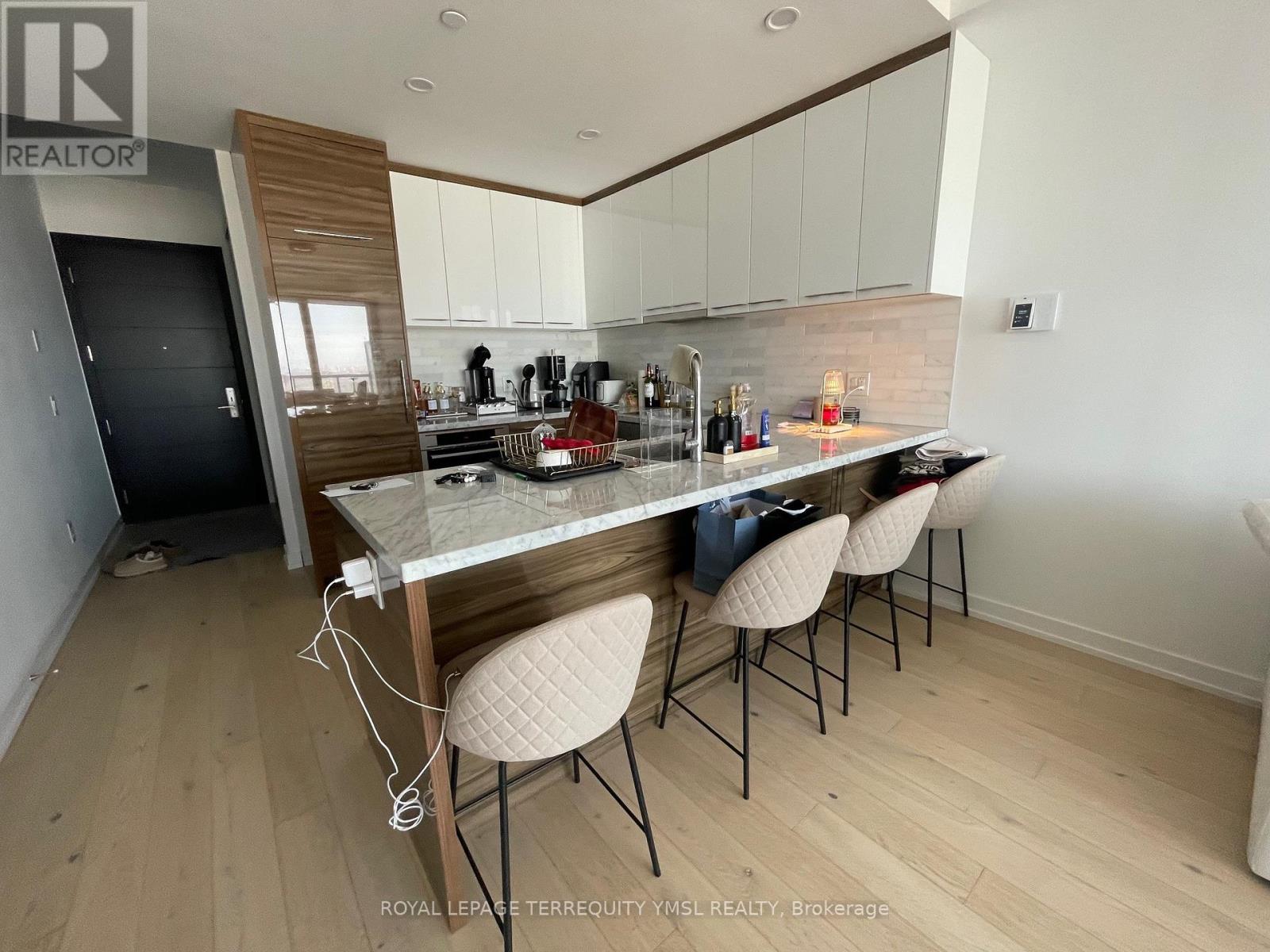 4506 - 488 University Avenue, Toronto, Ontario  M5G 0C1 - Photo 7 - C12979568