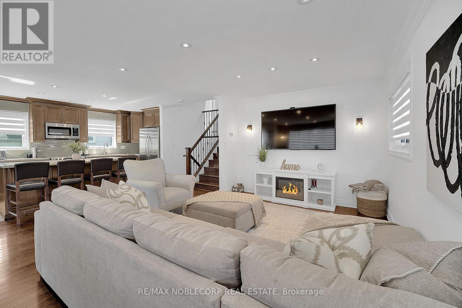 269 Glenwood Crescent W, Caledon, Ontario  L7E 1Z5 - Photo 11 - W12922448