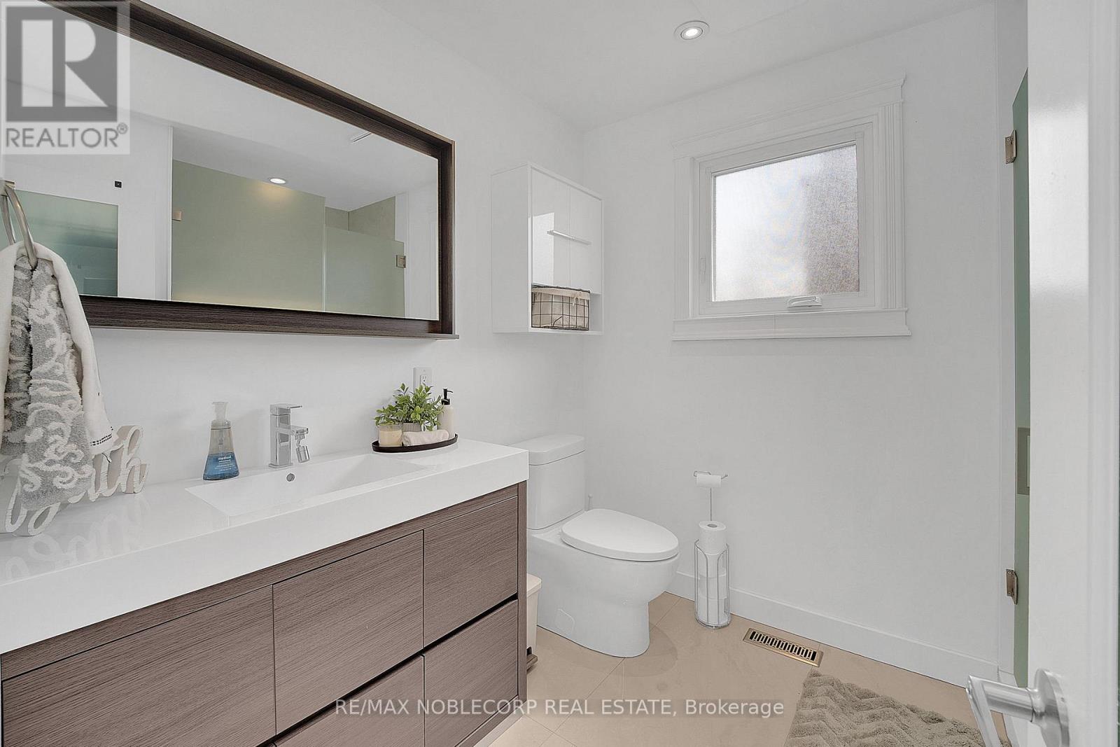 269 Glenwood Crescent W, Caledon, Ontario  L7E 1Z5 - Photo 18 - W12922448