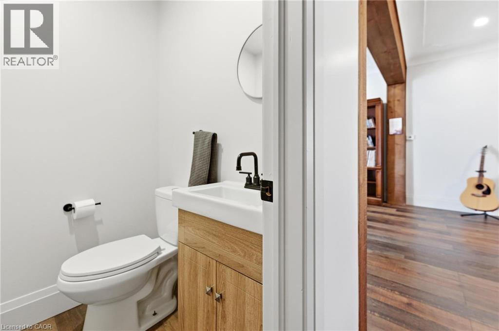 47 E Wood Street E, Hamilton, Ontario  L8L 3Y2 - Photo 14 - 40819465