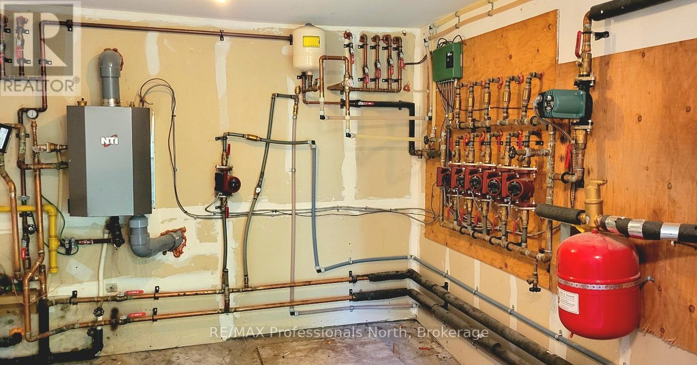 9 West Road, Huntsville, Ontario  P1H 1K9 - Photo 26 - X12979920