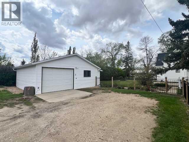 5037 52 Street, Daysland, Alberta  T0B 1A0 - Photo 28 - A2297393