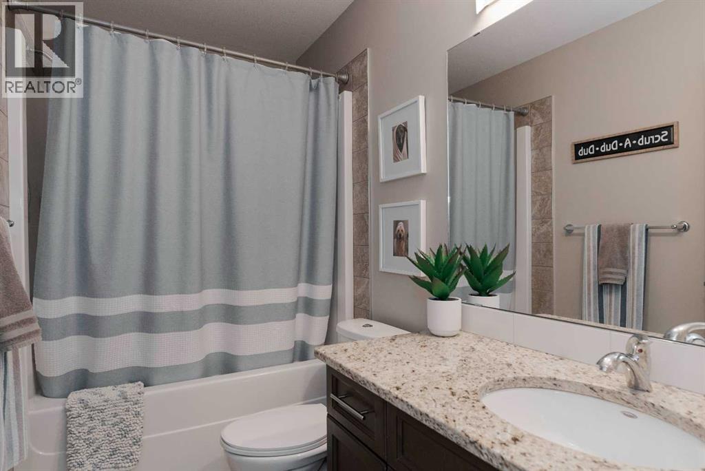 108 Diamondstone Ridge, Fort Mcmurray, Alberta  T9K 0T8 - Photo 32 - A2280225