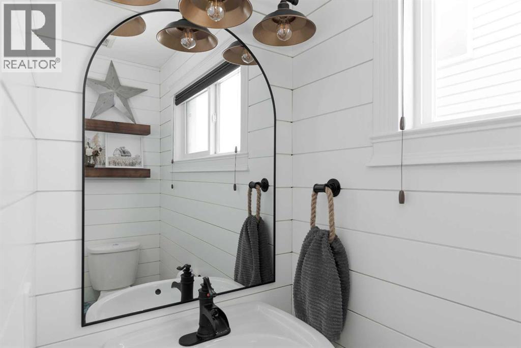 108 Diamondstone Ridge, Fort Mcmurray, Alberta  T9K 0T8 - Photo 17 - A2280225