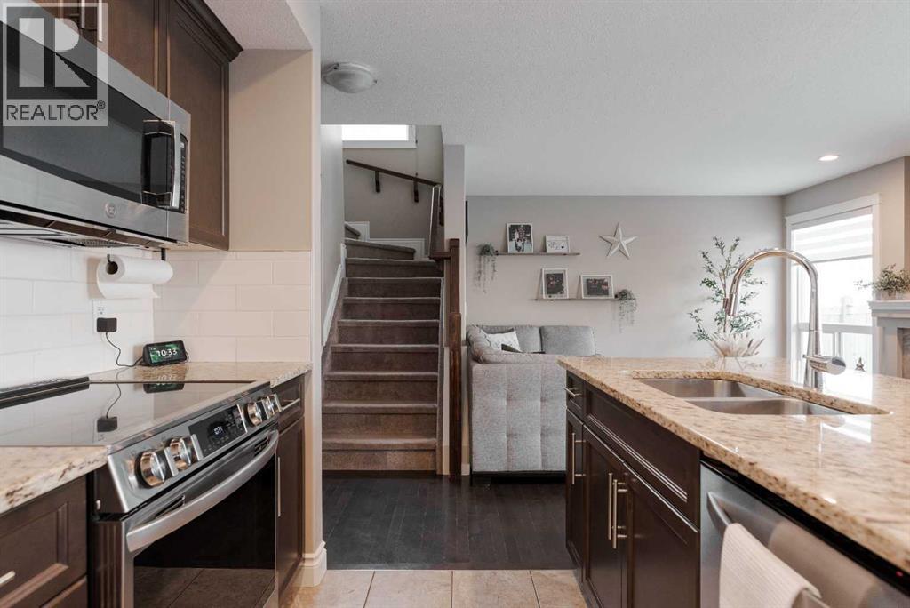 108 Diamondstone Ridge, Fort Mcmurray, Alberta  T9K 0T8 - Photo 12 - A2280225