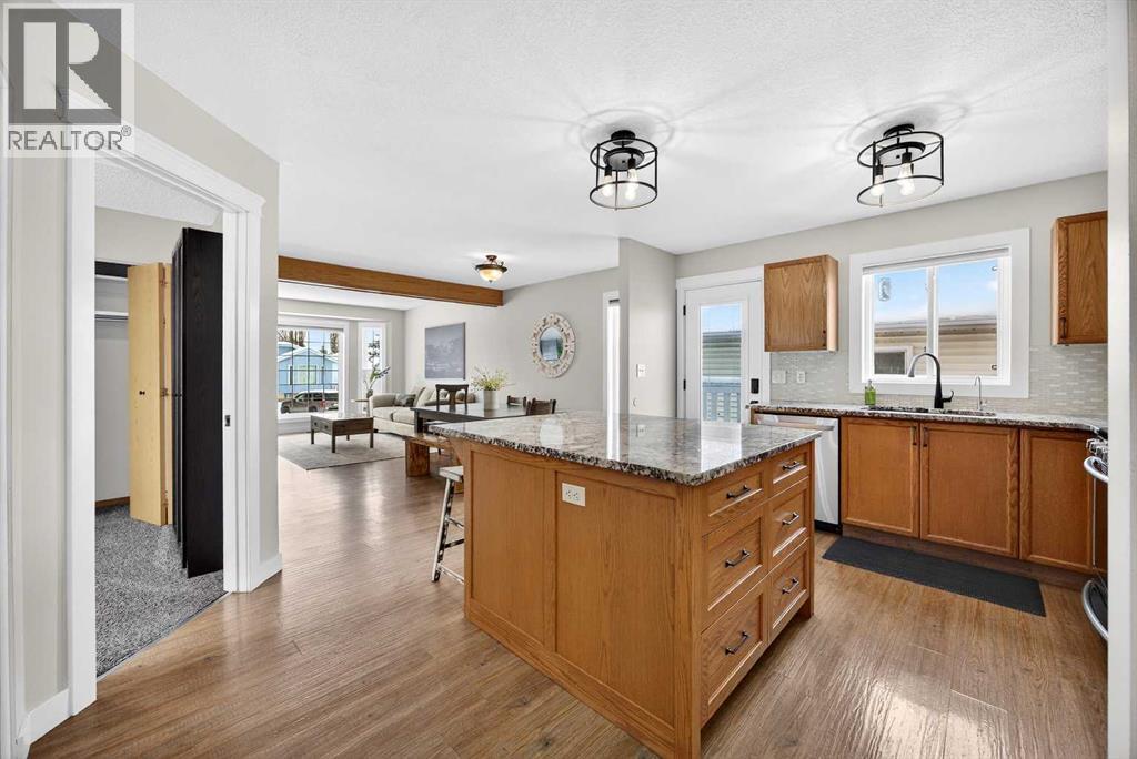 161 Coventry Place NE, Calgary, Alberta  T3K 4A6 - Photo 9 - A2299819