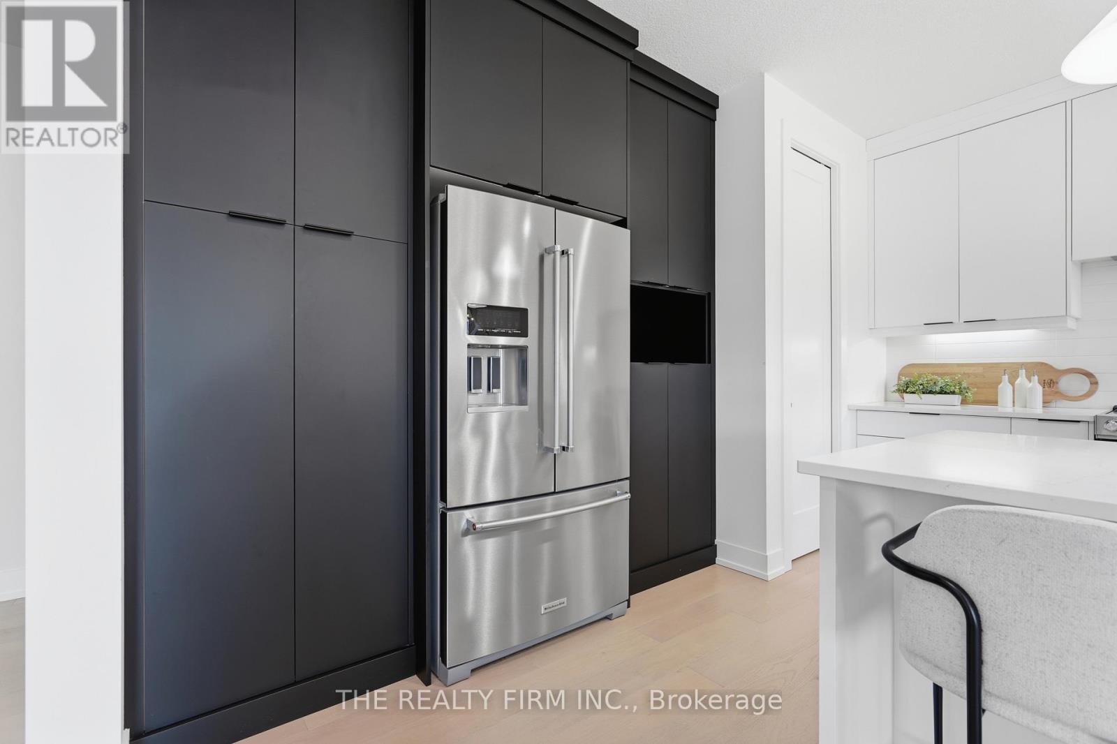 2611 Buroak Drive, London North, Ontario  N6G 3W1 - Photo 12 - X12979932