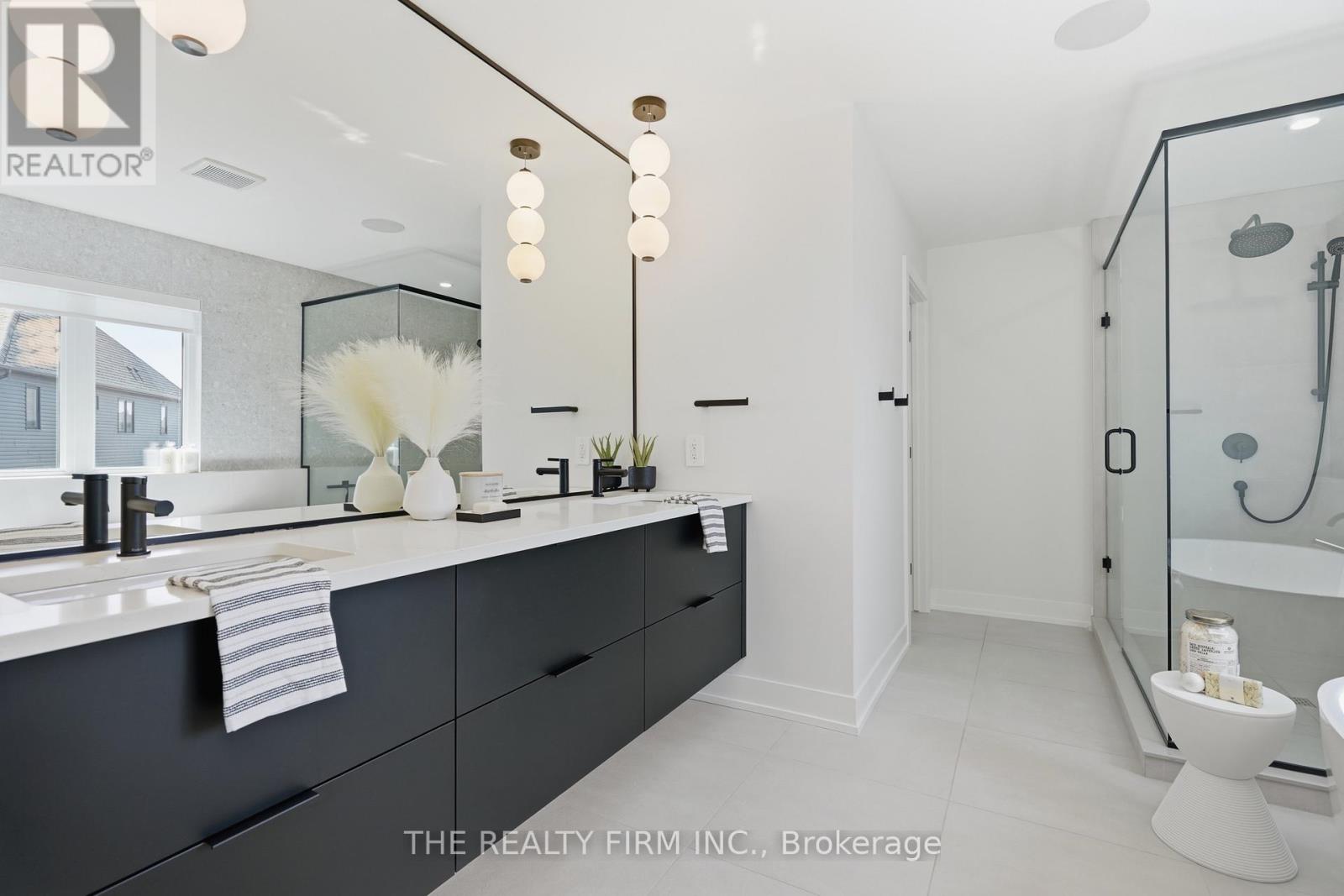 2611 Buroak Drive, London North, Ontario  N6G 3W1 - Photo 27 - X12979932