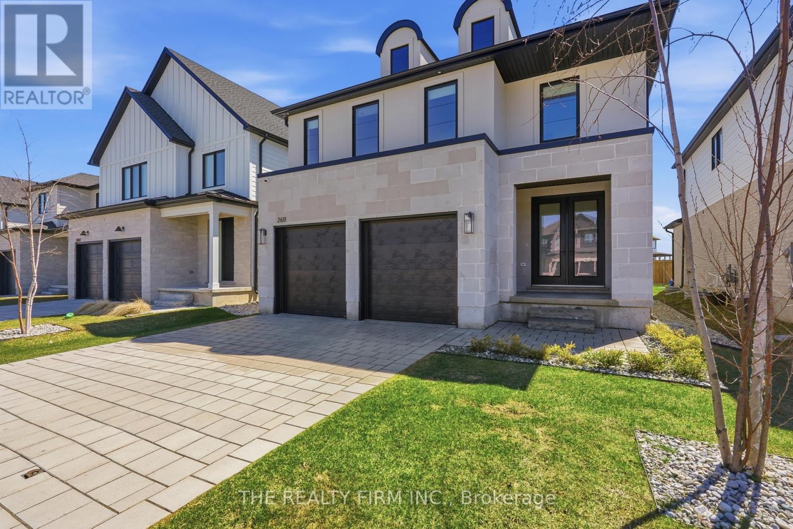 2611 Buroak Drive, London North, Ontario  N6G 3W1 - Photo 3 - X12979932