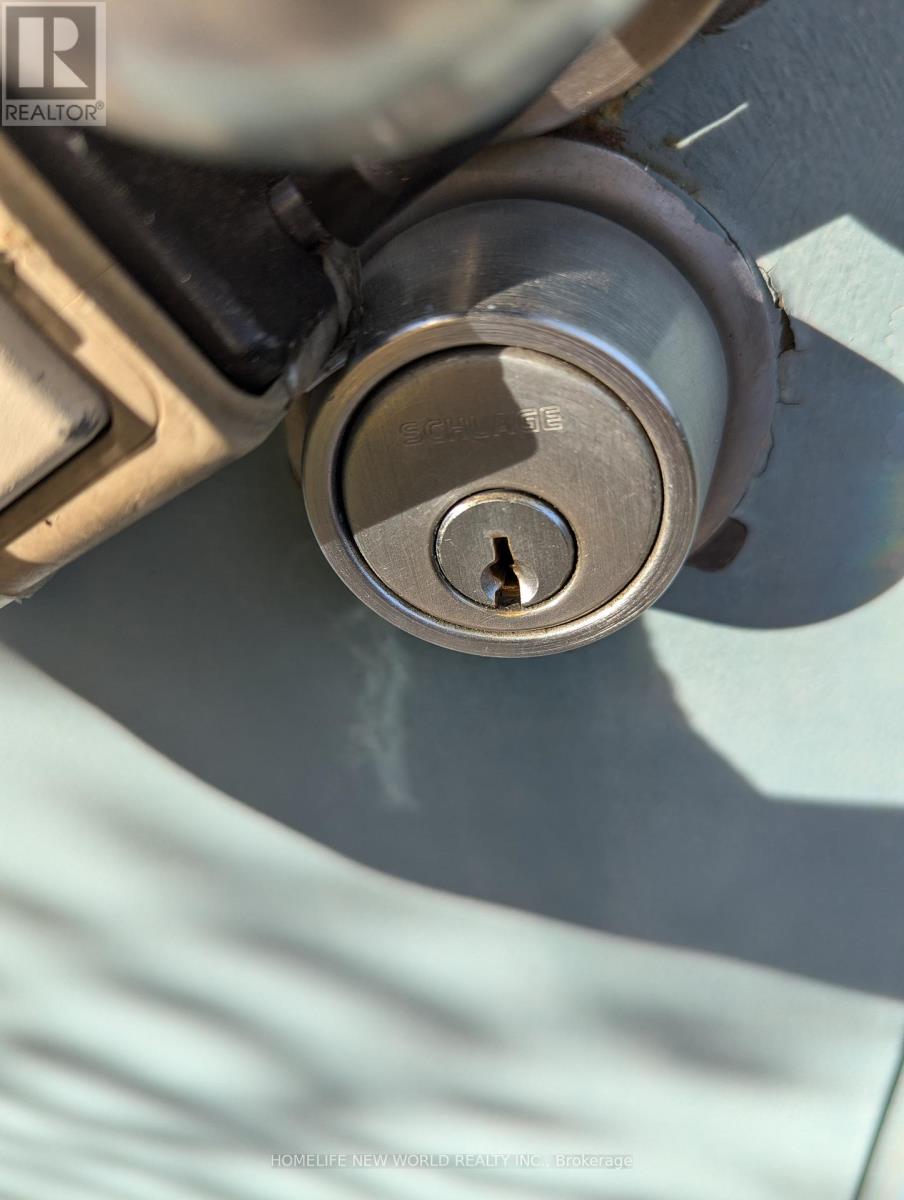 501b - 1315 Lawrence Avenue E, Toronto, Ontario  M3A 3R3 - Photo 13 - C12979888