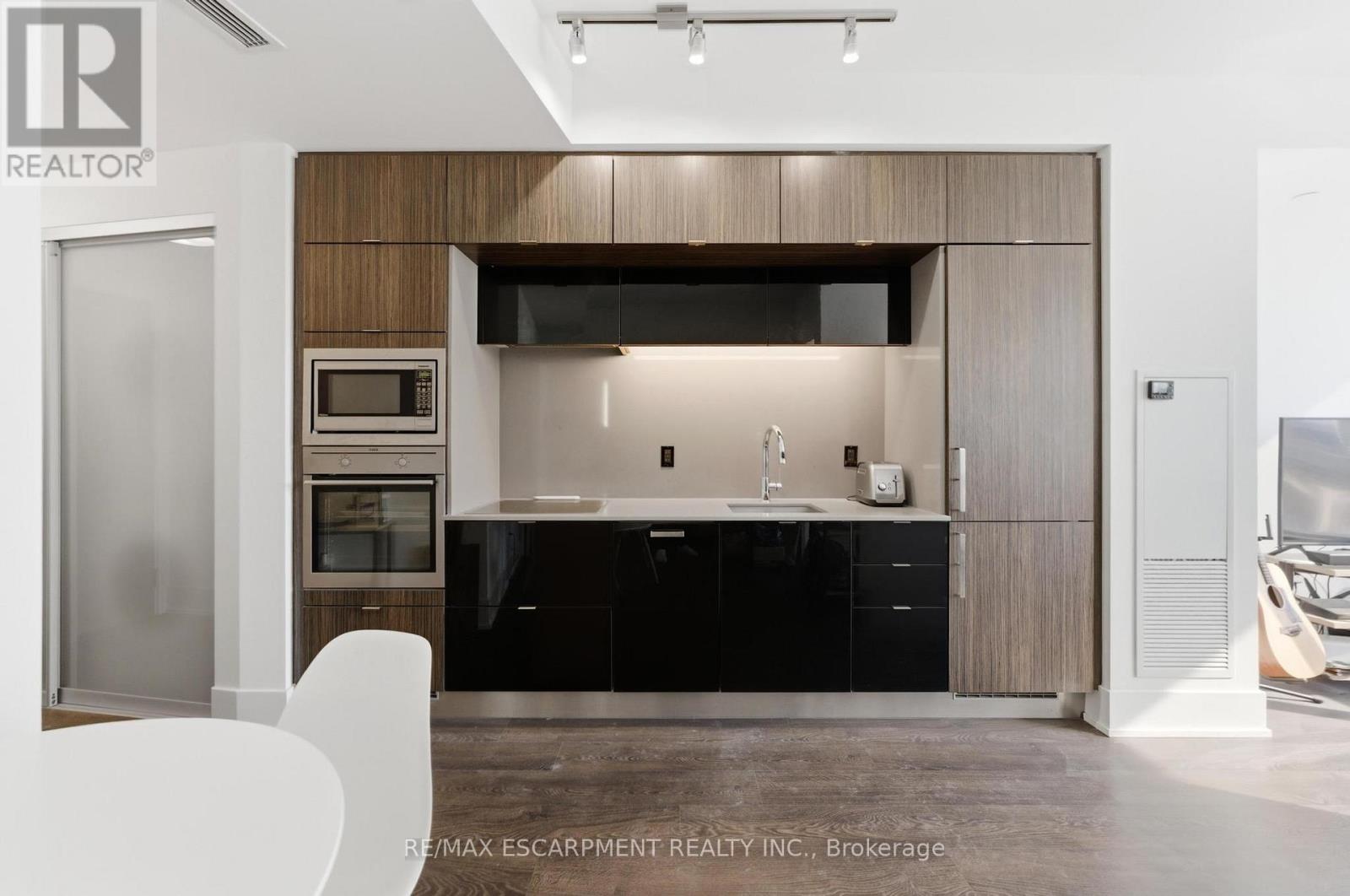 3807 - 10 York Street, Toronto, Ontario M5J 0E1 - Photo 18 - C12979912