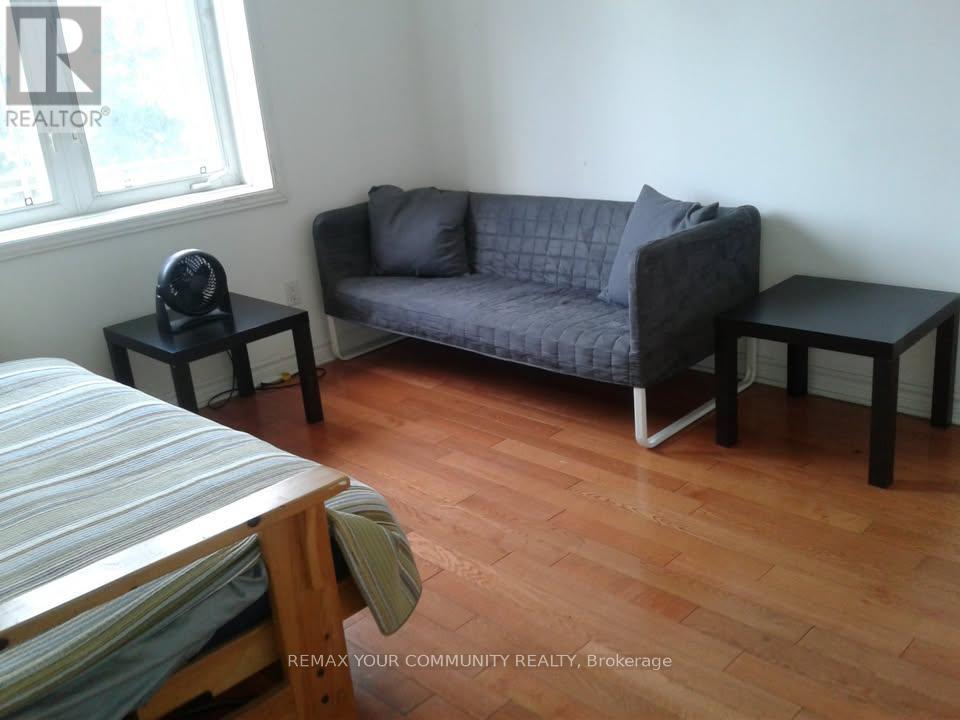 Upper - 151 Dovercourt Road, Toronto, Ontario  M6J 3C5 - Photo 10 - C12979992