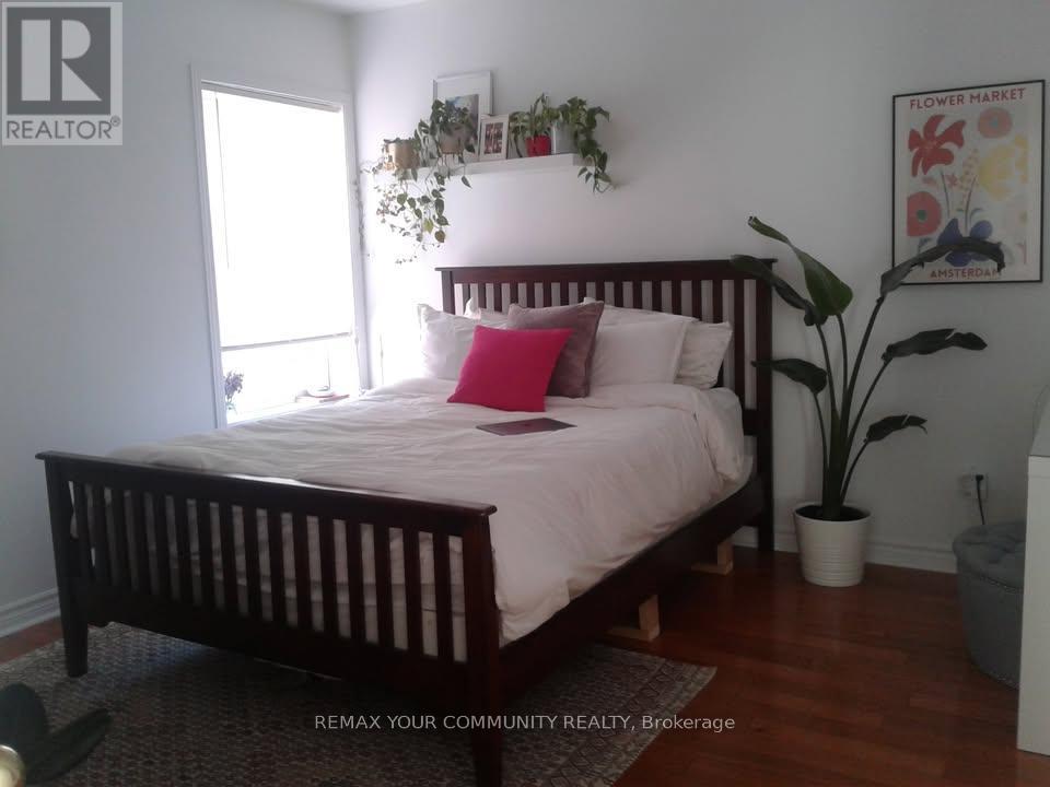 Upper - 151 Dovercourt Road, Toronto, Ontario  M6J 3C5 - Photo 4 - C12979992