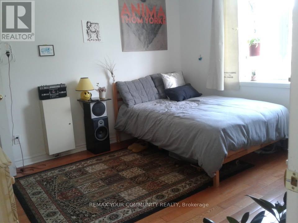 Upper - 151 Dovercourt Road, Toronto, Ontario  M6J 3C5 - Photo 6 - C12979992