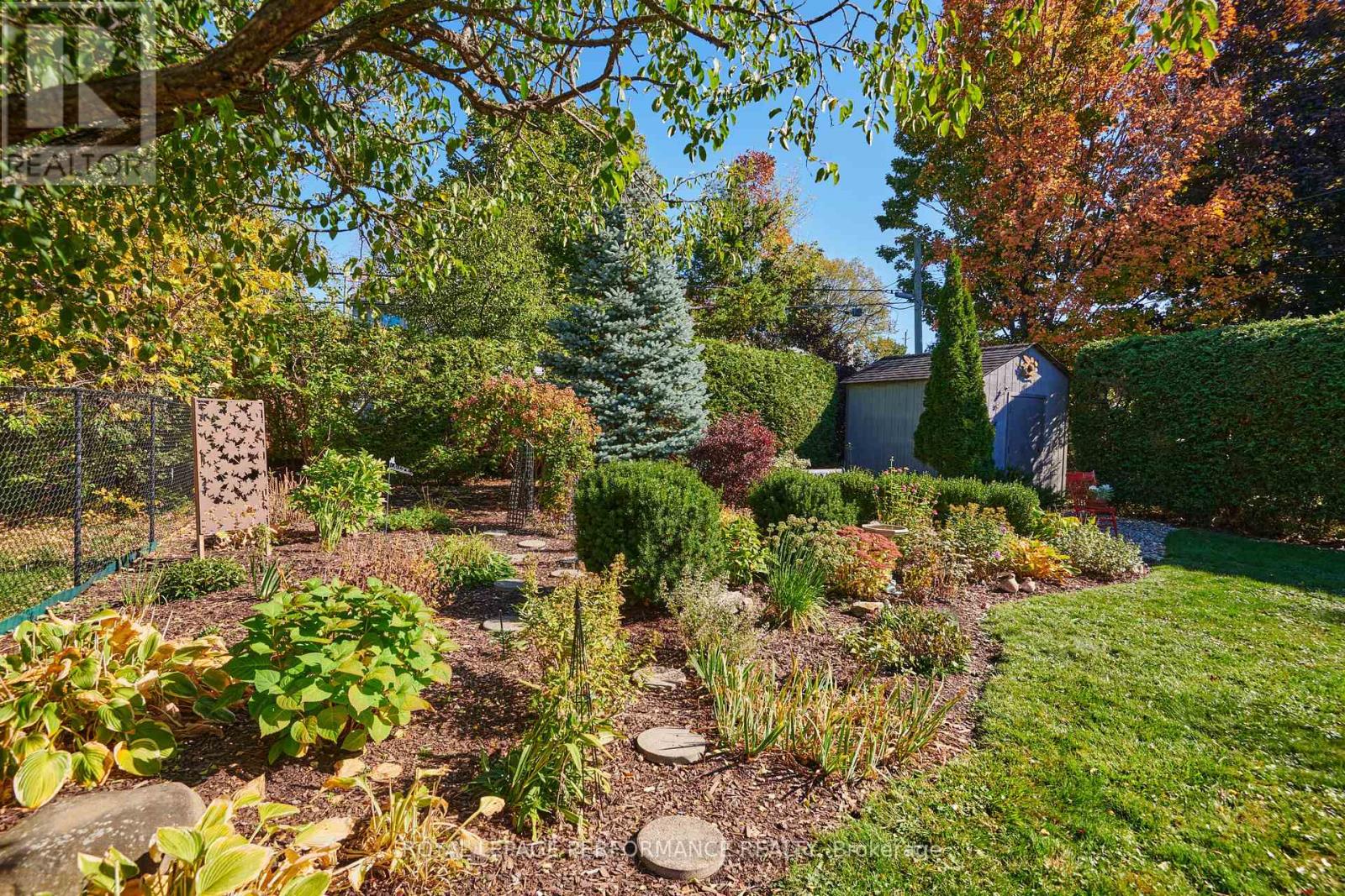 2239 Webster Avenue, Ottawa, Ontario  K1H 7H1 - Photo 27 - X12979880