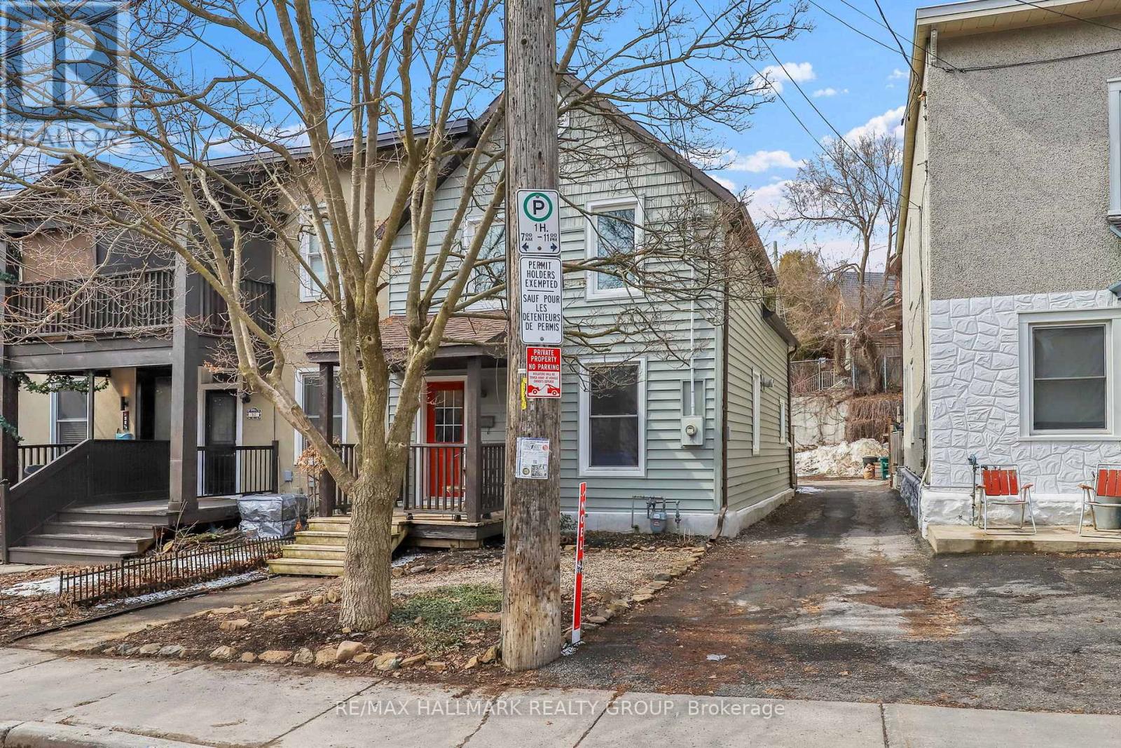 30 Adelaide Street, Ottawa, Ontario  K1S 3S1 - Photo 2 - X12979886