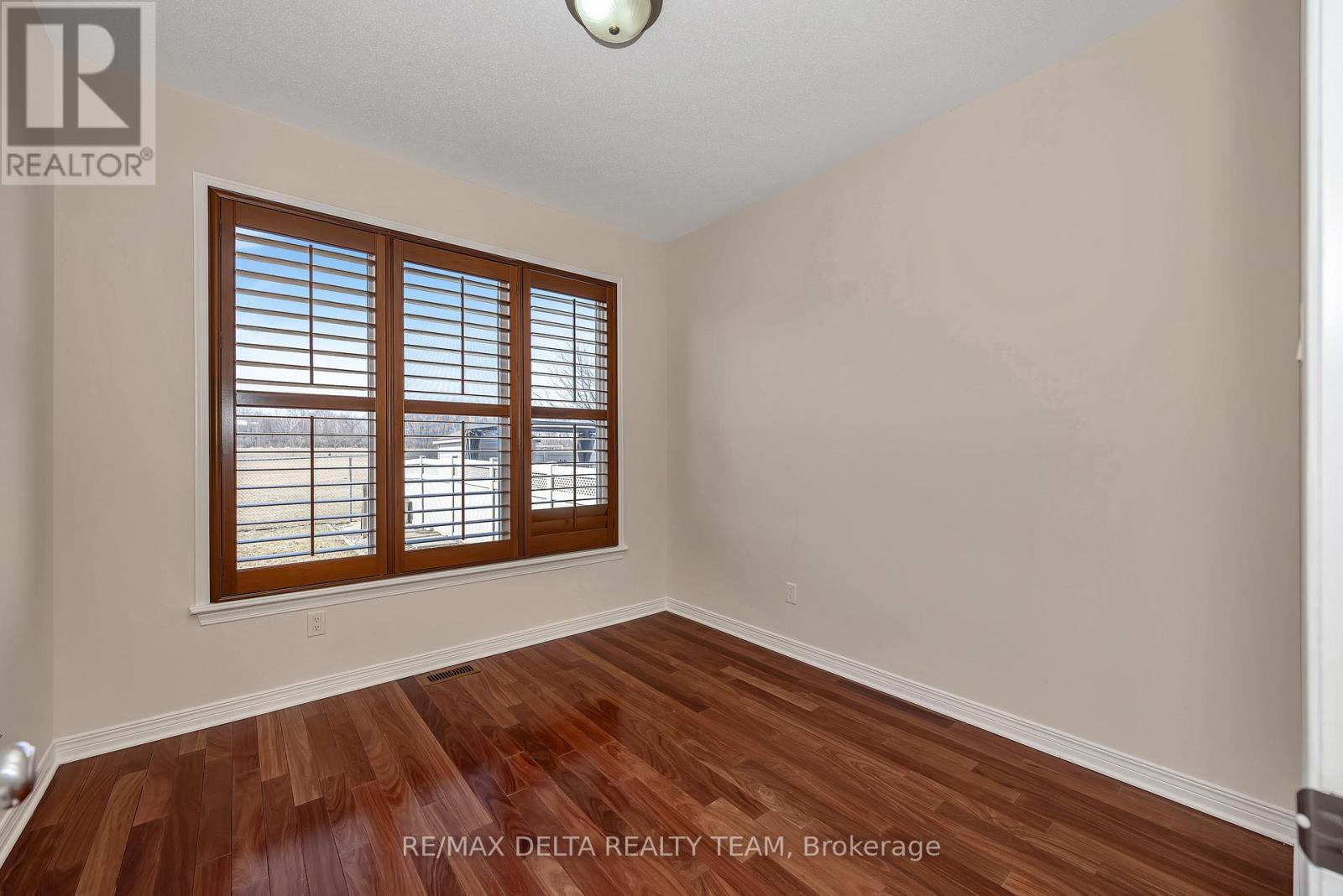 1983 Plainhill Drive, Ottawa, Ontario  K4A 0E8 - Photo 17 - X12979906